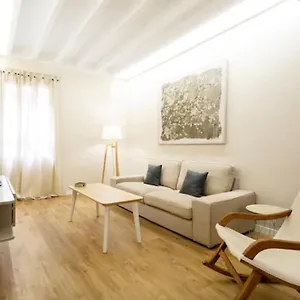 Cream Homes La Rambla, Turismo De Interior Apartment